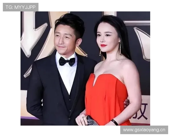邹市明这反差也太带感了，拳台上的狠劲儿私下却是土豪邻居的日常…